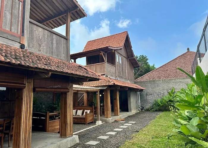 Holiday home Tropical Loft Hideaway Near *